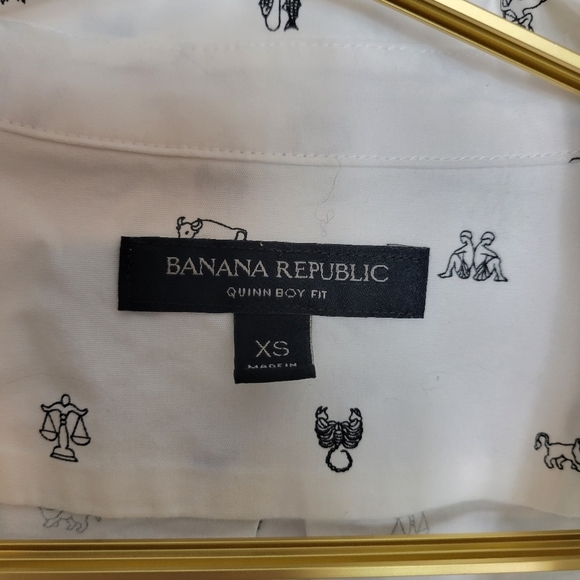 Extra Small Banana Republic Quinn Boy Fit Button Up Zodiac Shirt *Modified* - Picture 2 of 6